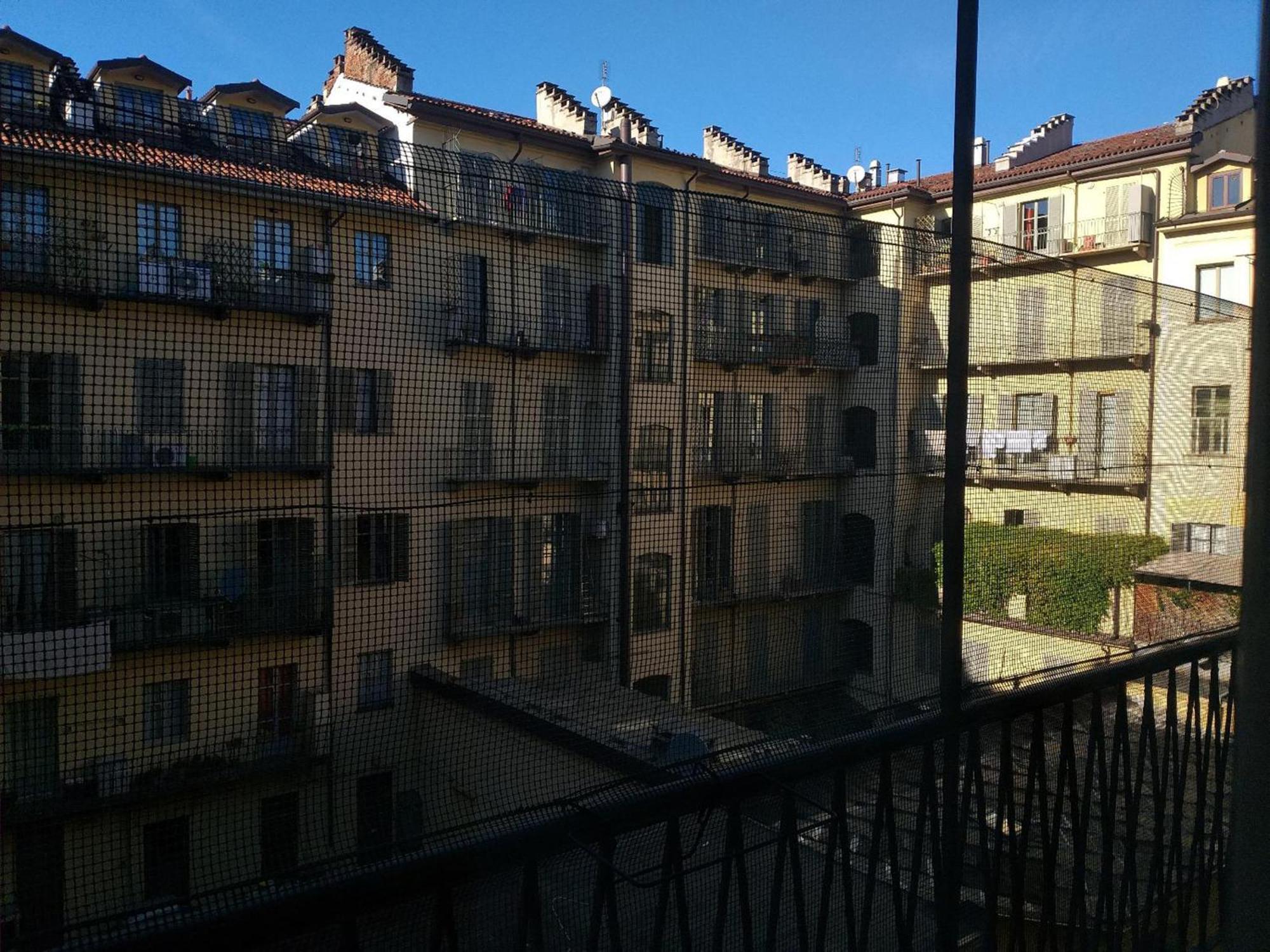 Apartament Rosso Magenta - Luminoso Loft In Centro E A Due Passi Dalla Stazione Turyn